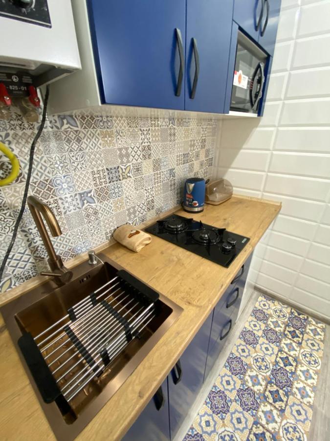 Люкс Апартаменти «Д.І.М.» Kamianets-Podilskyi Ngoại thất bức ảnh